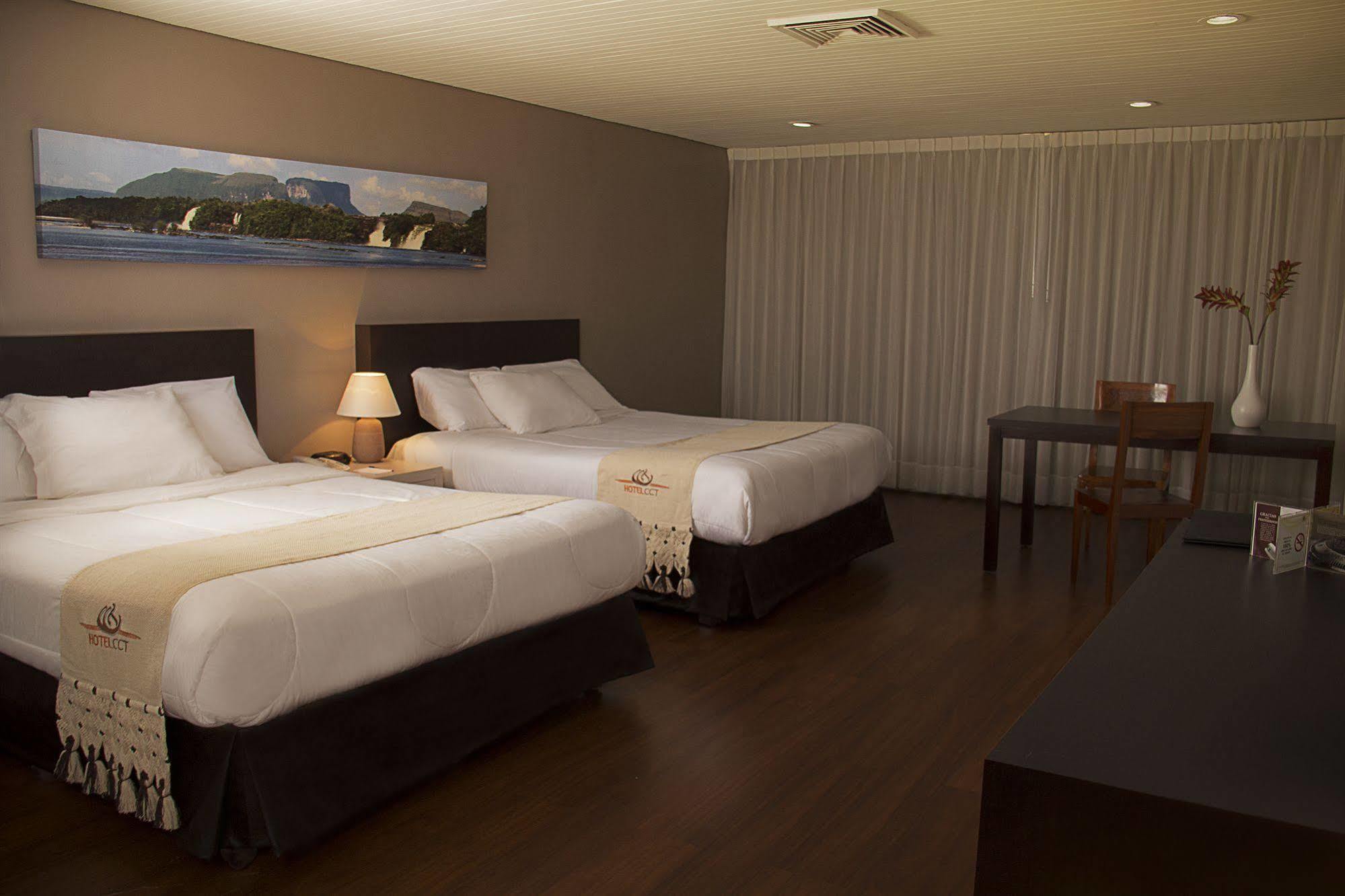 Hotel Cct Caracas Esterno foto